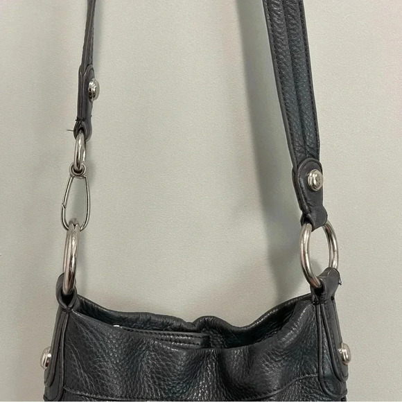 B MAKOWSKY Black Leather Crossbody with Silver Hardware - Preowned - Picture 5 of 12
